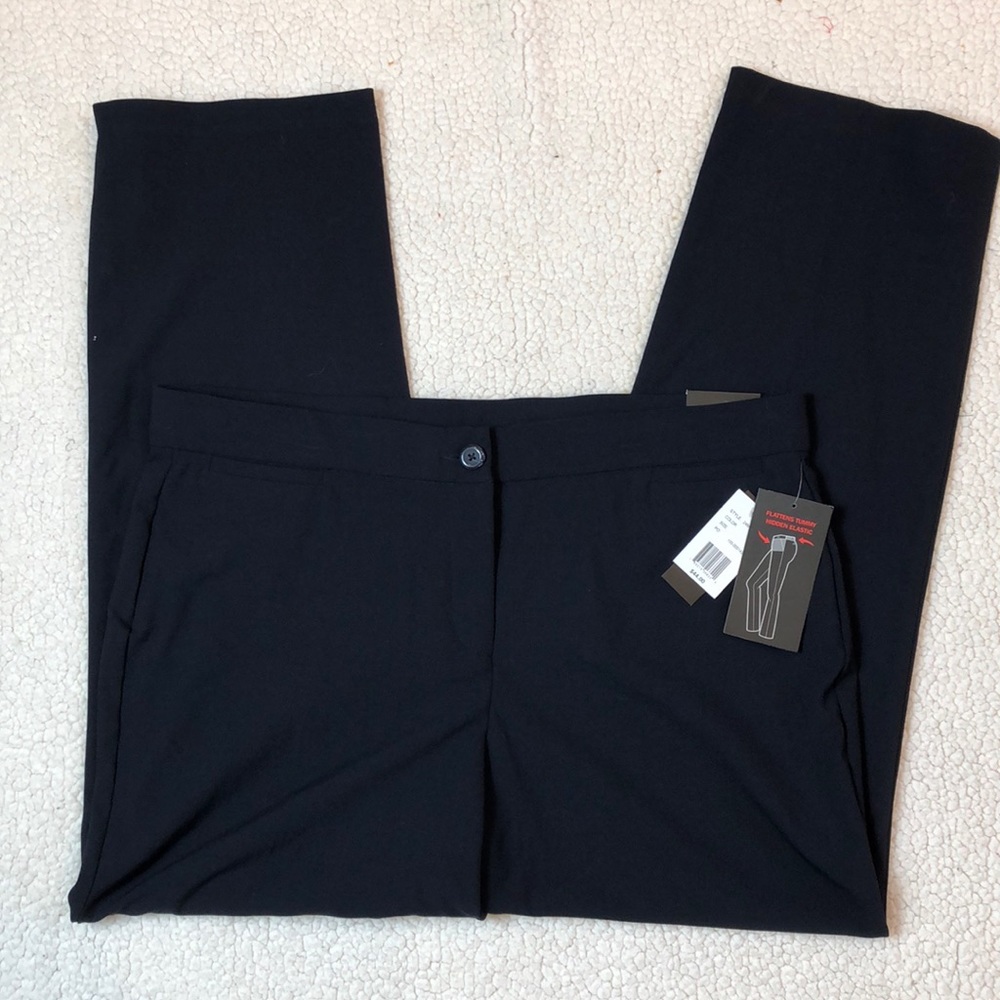 NWT Briggs slimming solution straight leg trouser